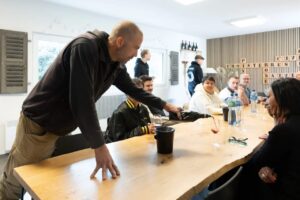 А ПОД ГИПНОЗОМ НЕ ПРОБОВАЛИ?