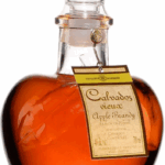 Массенез Кальвадос выдержанный в Графине в Форме Яблока (Massenez Calvados Vieux Carafon Forme Pomme)