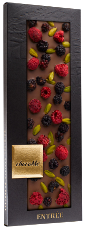 chocoMe Молочный шоколад фисташки, Бронте, Лиофилизированная ежевика, лиофилизированная малина