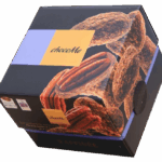 chocoMe Орех пекан в молочном шоколаде с соленой-карамелью, ванилью и вафельными отрубями (120 гр.)