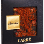 chocoMe Горький шоколад с  сушеной брусникой, лиофилизированной черной смородиной, волокнами перца чили