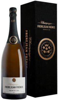 Шампань Фрержан Фрэр Премье Крю Брют 1.5л в п/у (Champagne Frerejean Frères Premier Cru Brut 1.5L in g/b) Шампань Фрержан Фрэр Премье Крю Брют 1.5л в п/у (Champagne Frerejean Frères Premier Cru Brut 1.5L in g/b)