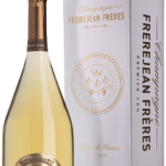 Шампань Фрержан Фрэр Премье Крю Блан де Блан Брют 1.5л в п/у (Champagne Frerejean Frères Premier Cru Blanc de Blancs Brut in g/b 1.5L) Шампань Фрержан Фрэр Премье Крю Блан де Блан Брют 1.5л в п/у (Champagne Frerejean Frères Premier Cru Blanc de Blancs Brut in g/b 1.5L)